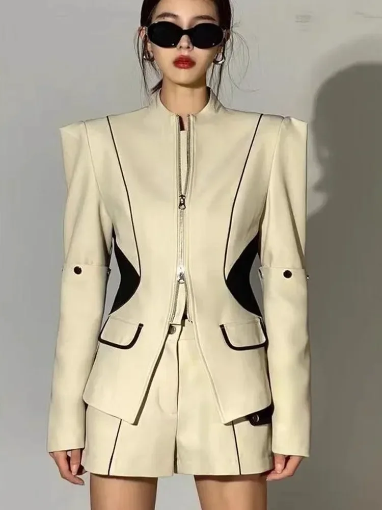 Hot Girls Y2k Beige Suit Fall/Winter New Fashion Motorcycle Jacket Strapless Tops Wide Leg Shorts Slim Retro 3-Piece Sets Women — zdjęcie 5