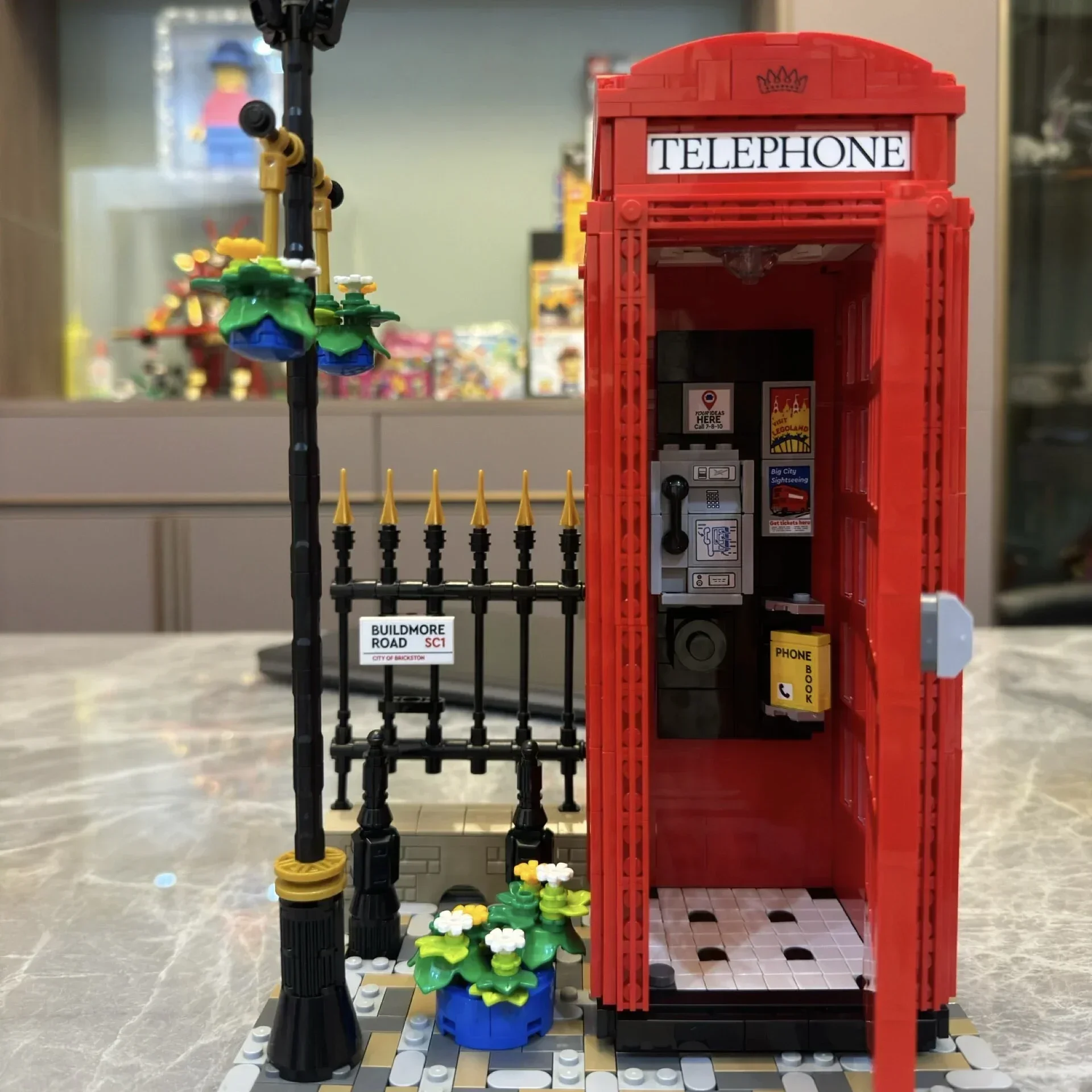 Ideas Red London Telephone Box 21347 Building Blocks Sets Classic British symbol Bricks Toys For Adult Children Gifts Home Décor