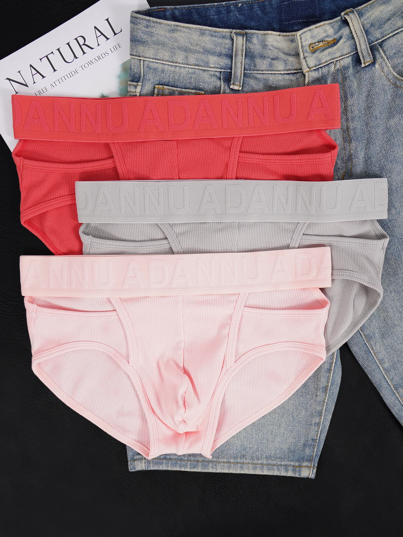 

3 PCS Men's Cotton Ribbed Breathable 3D Pouch Briefs, Front Double Hole Embossed Elastic Waistband Stylish Unique Underwear