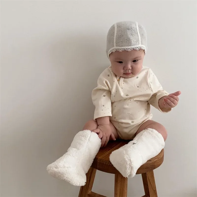 Plüsch-Babysocken für Jungen und Mädchen, warme Winter-Korallenfleece-Socken, Schuhe, Bodensocken, Babykleidung, Accessoires, Mutter und Kinder – Detail 6