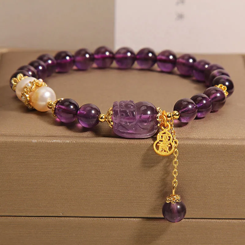 Fashion Natural Amethyst Bracelets Women Light Luxury Temperament Pixiu Bear Pendant Beaded Bracelet Holiday Wedding Gift