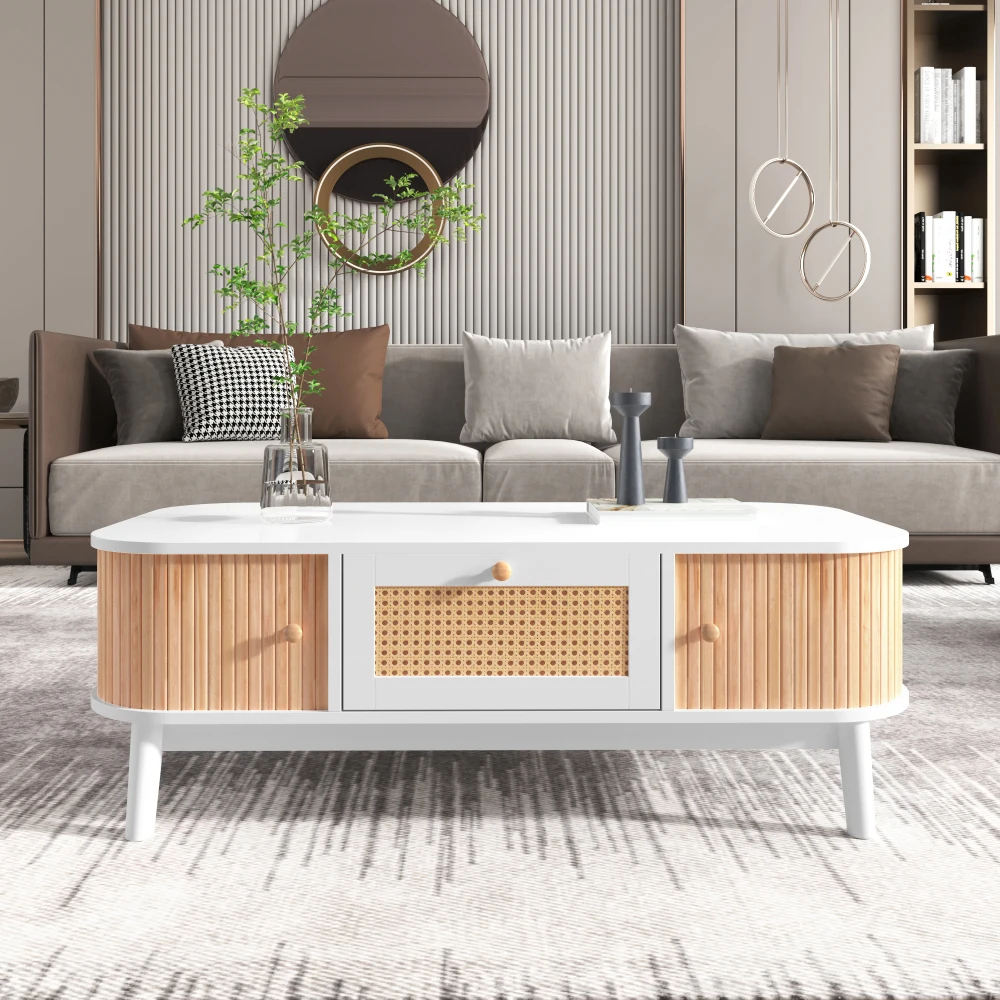 Table basse en rotin, tiroirs en rotin et portes coulissantes en lattes de bois massif, pieds en bois massif, style campagnard naturel