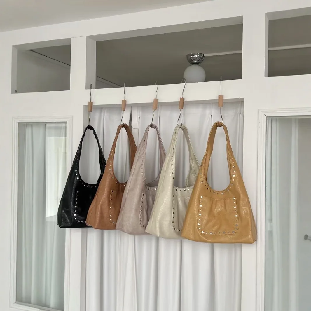 

Solid Color Fashion Rivet Women's Shoulder Bag Half Moon PU Leather Tote Shopper Studded Handbag Underarm Bag Female Purse