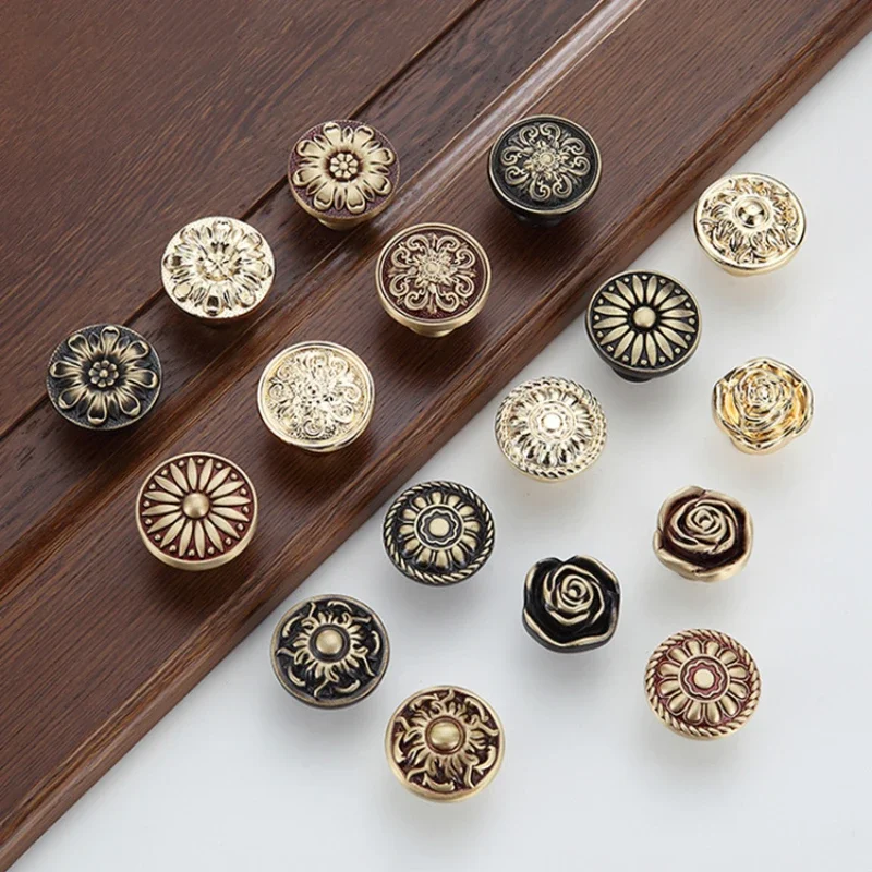 Vintage Bronze Brass Drawer Pulls Classic European Style Cabinet Handles for Retro Bedroom Furniture & Antique Cupboard Doors