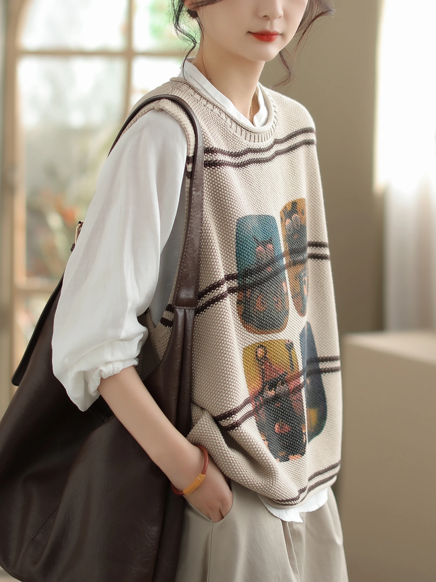 เสื้อกั๊กไหมพรมถักทรงหลวมสไตล์ลำลองสำหรับผู้หญิง ฤดูใบไม้ผลิ ฤดูใบไม้ร่วง รุ่นใหม่ ทรงเข้ารูป แฟชั่น