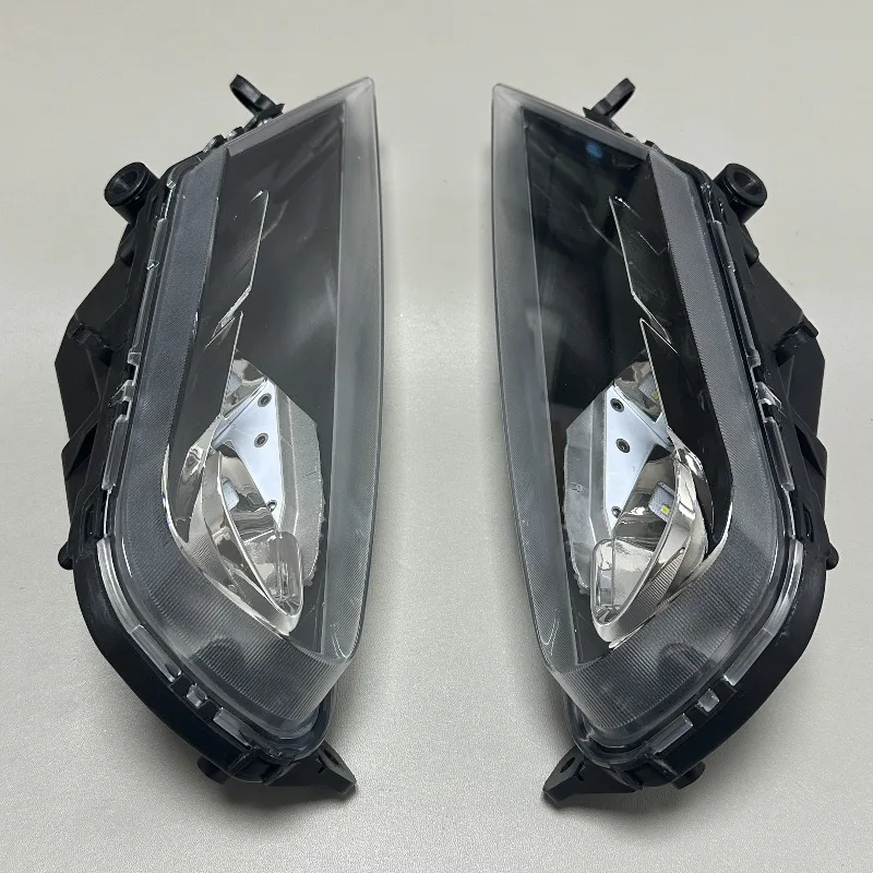31434667 31434666 Światło przeciwmgielne LED, światło przeciwmgielne w przednim zderzaku, zespół światła kierunkowskazu, pasuje do VOLVO S90L XC60