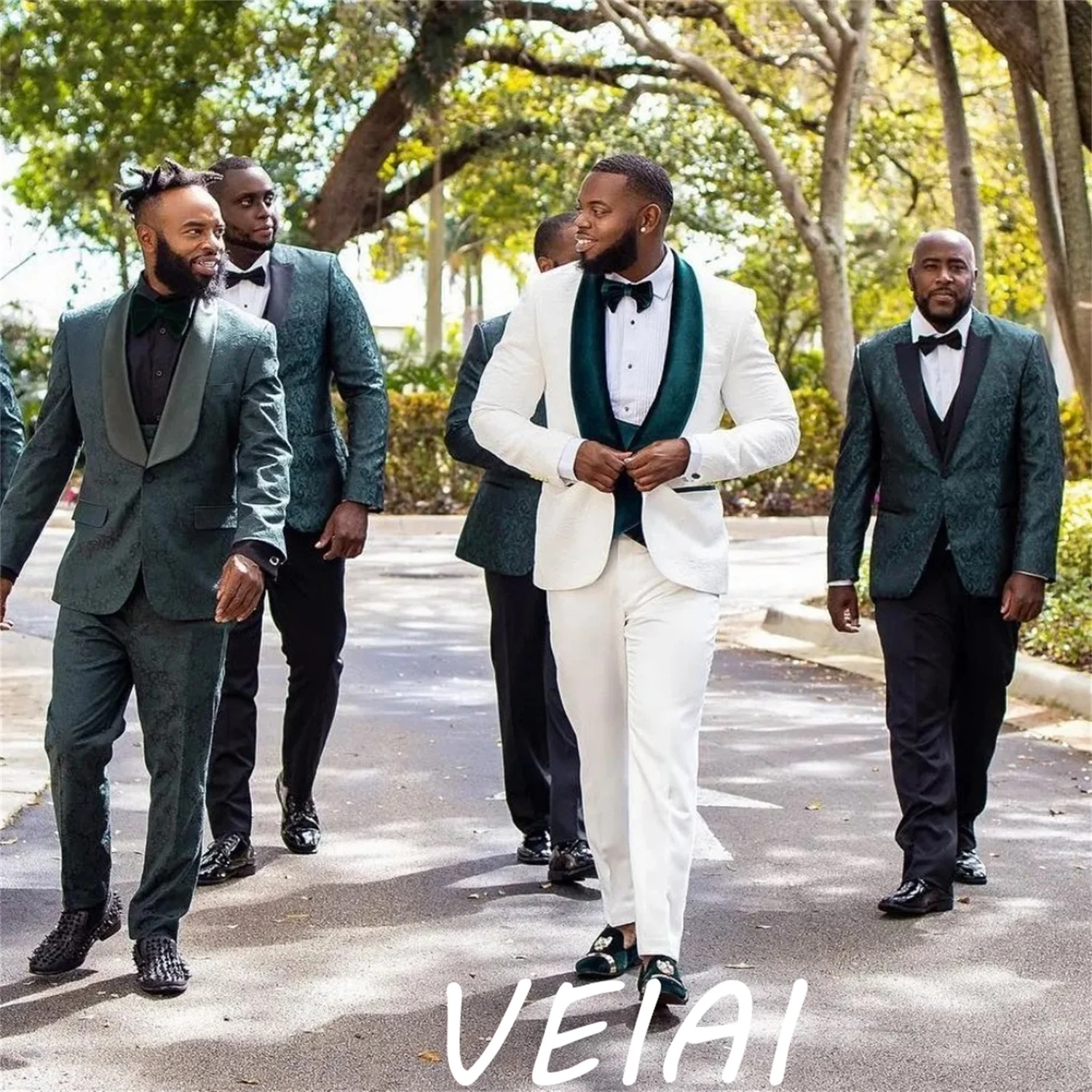 

CustomLatest Wedding Suits for Groom 3 Pieces Single Breasted Costume Homme Mariage trajes elegantes para hombre Jacket+Vest+Pan