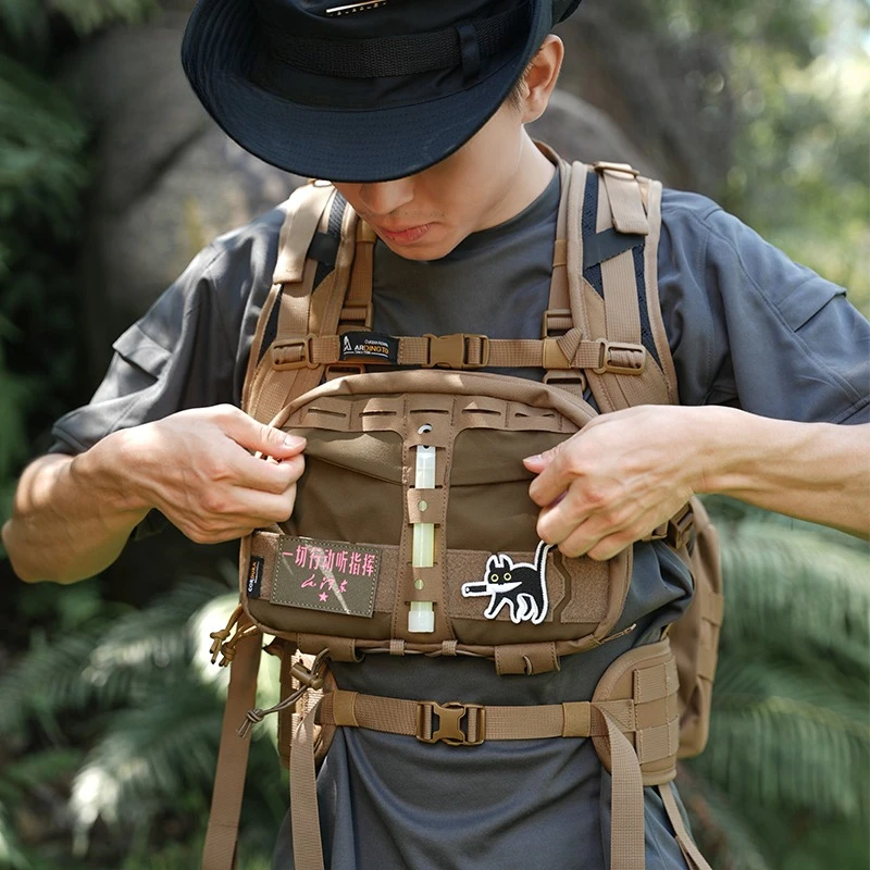 portable-bag-with-quick-release-magnetic-buckle-outdoor-tactical-chest-bag-cycling-sports-and-mountain-climbing