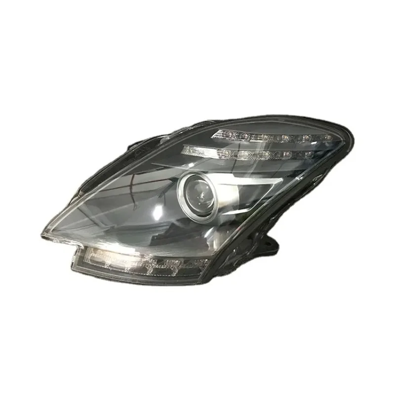 مصابيح أمامية عالية الجودة OEM/ODM لسيارة Mercedes-Benz 197 6000k درجة حرارة اللون تاريخ انتهاء الصلاحية الطويلة
