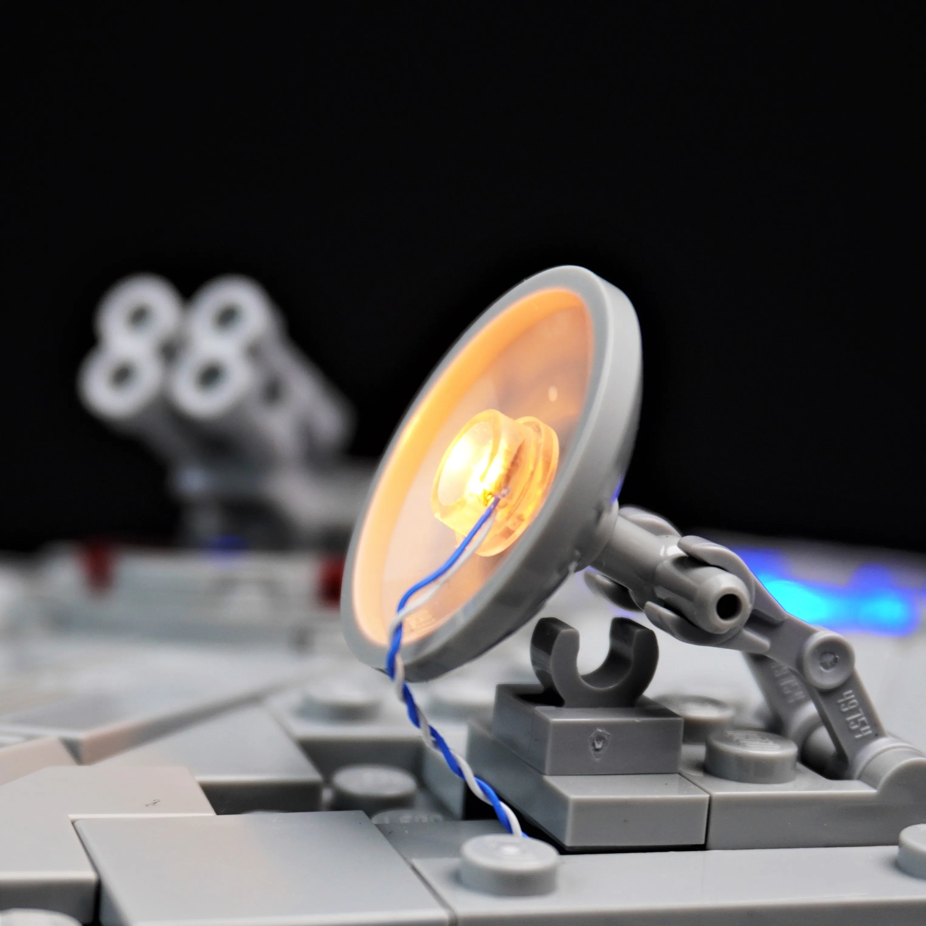 DIY LED Light Kit Mini Spaceship Building LED Kit Remote Light Set for 75375 Sci-Fi Model (Lights Only)