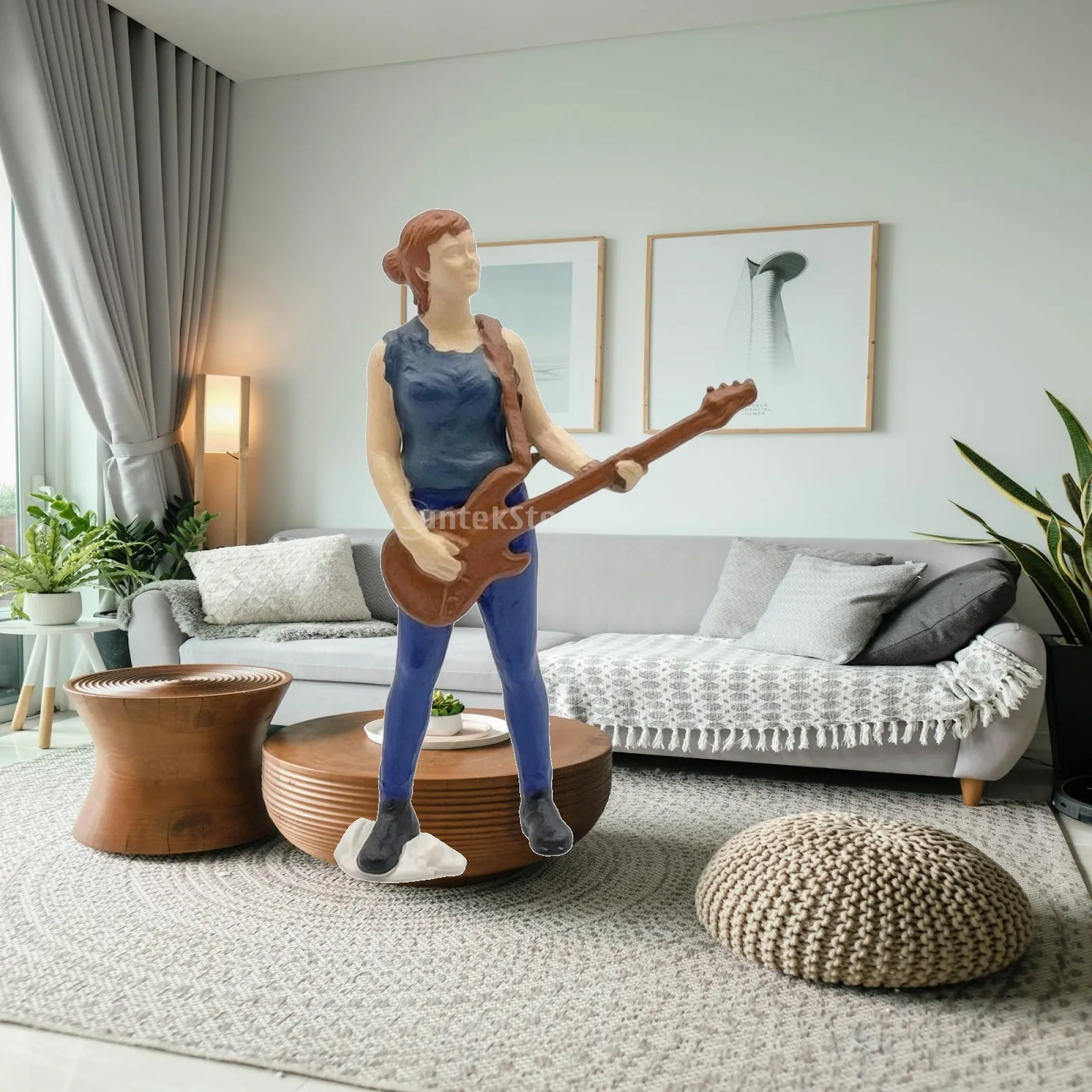 Guitarist Figure 1/64 Scale Resin Miniature Mini Guitar Model Realistic Ornament Tiny for Hobbyists, Dioramas, Street Scenes