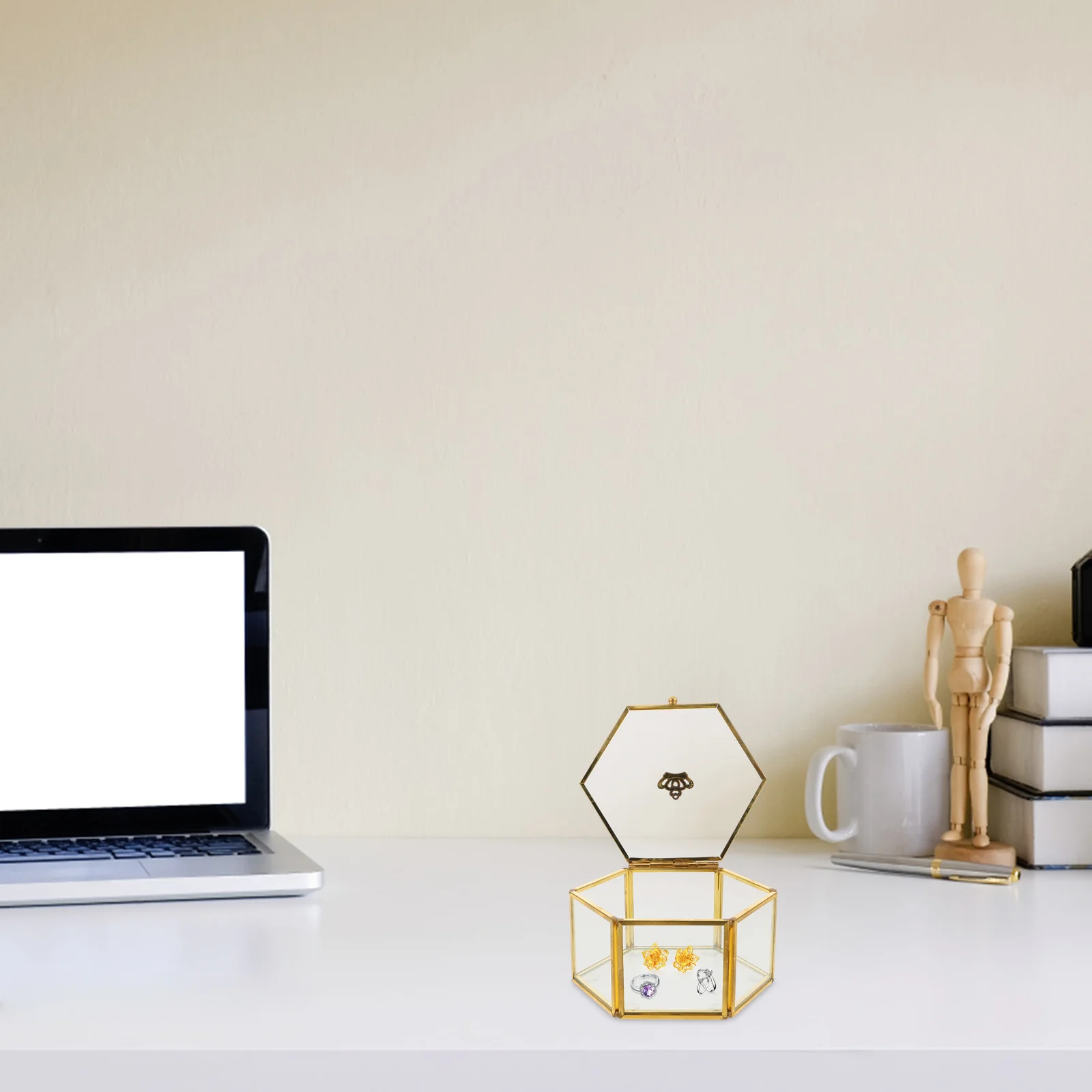 

Glass Jewelry Display Box Copper Trim Transparent Lid Organizer for Rings Earrings Keepsake Storage Glass Display Box