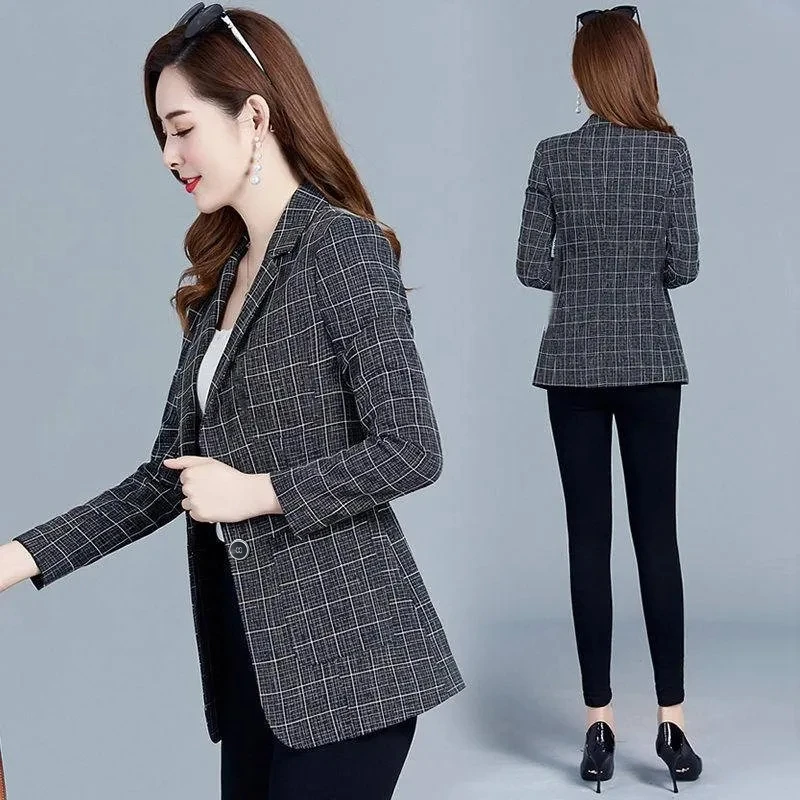 2022 Spring Autumn Blazers Coats Women Suit Short Jacket Casual Tops Female Outerwear Slim Lattice Blazers Windbreaker Coat 5XL