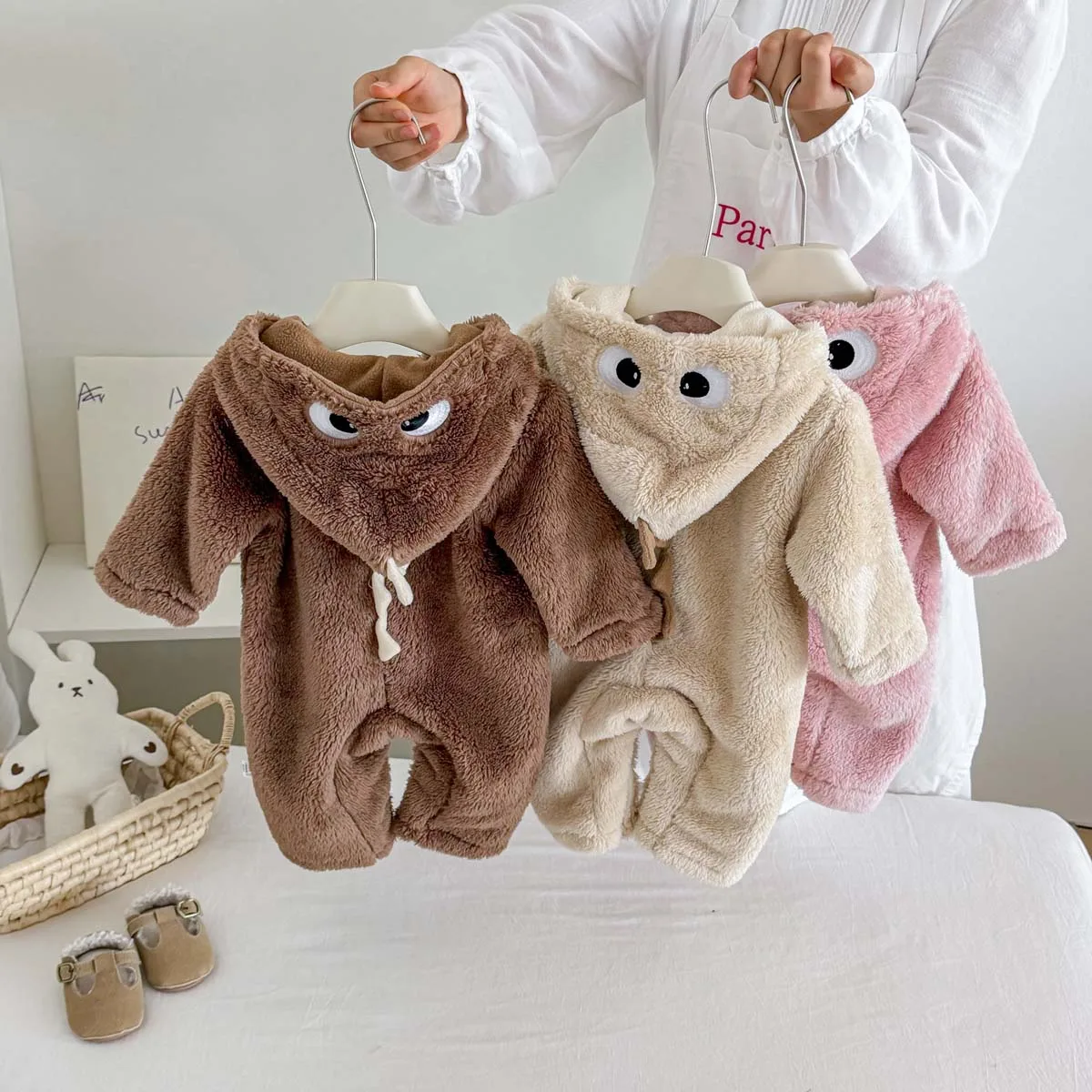 Cute Big-Eyed Monster Baby Hooded Jumpsuit, Coral Fleece Plush Autumn and Winter Warm Newborn Romper, Baby Boy and Girl Outdoor Clothing for Infants 0-18 Months