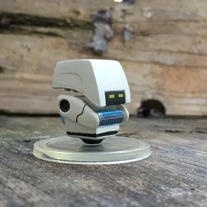 Disney Pixar Anime Wall E lindo Robot M-O figuras de acción de juguete divertido Robot Microbe Obliterator M-O regalos para niños