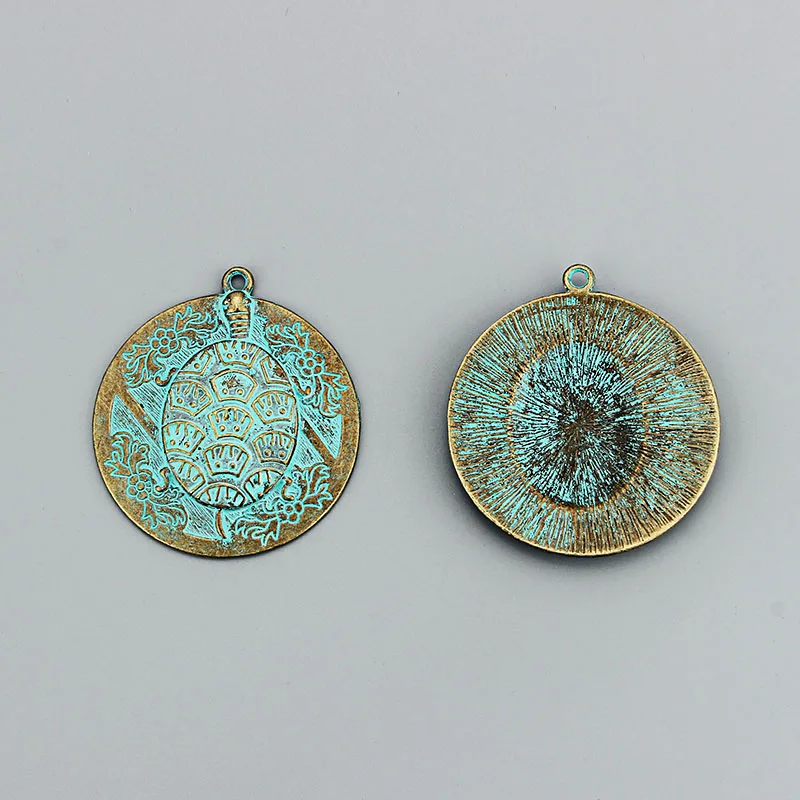 2Pcs Verdigris Patina Large Round Carved Tortoise Turtle Charms Pendant Medallion For DIY Necklace Jewelry Making 49x49mm