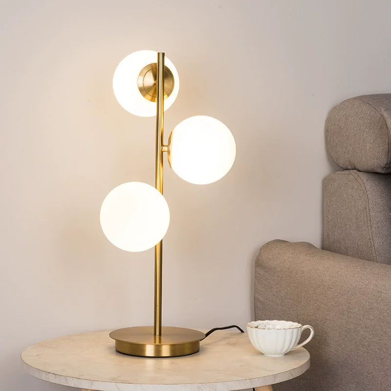 Simple Glass Ball Led Table Lamp Gold Body Luxury Nordic Home Decor Living Room Bedroom Bedside LED Desk Lamps