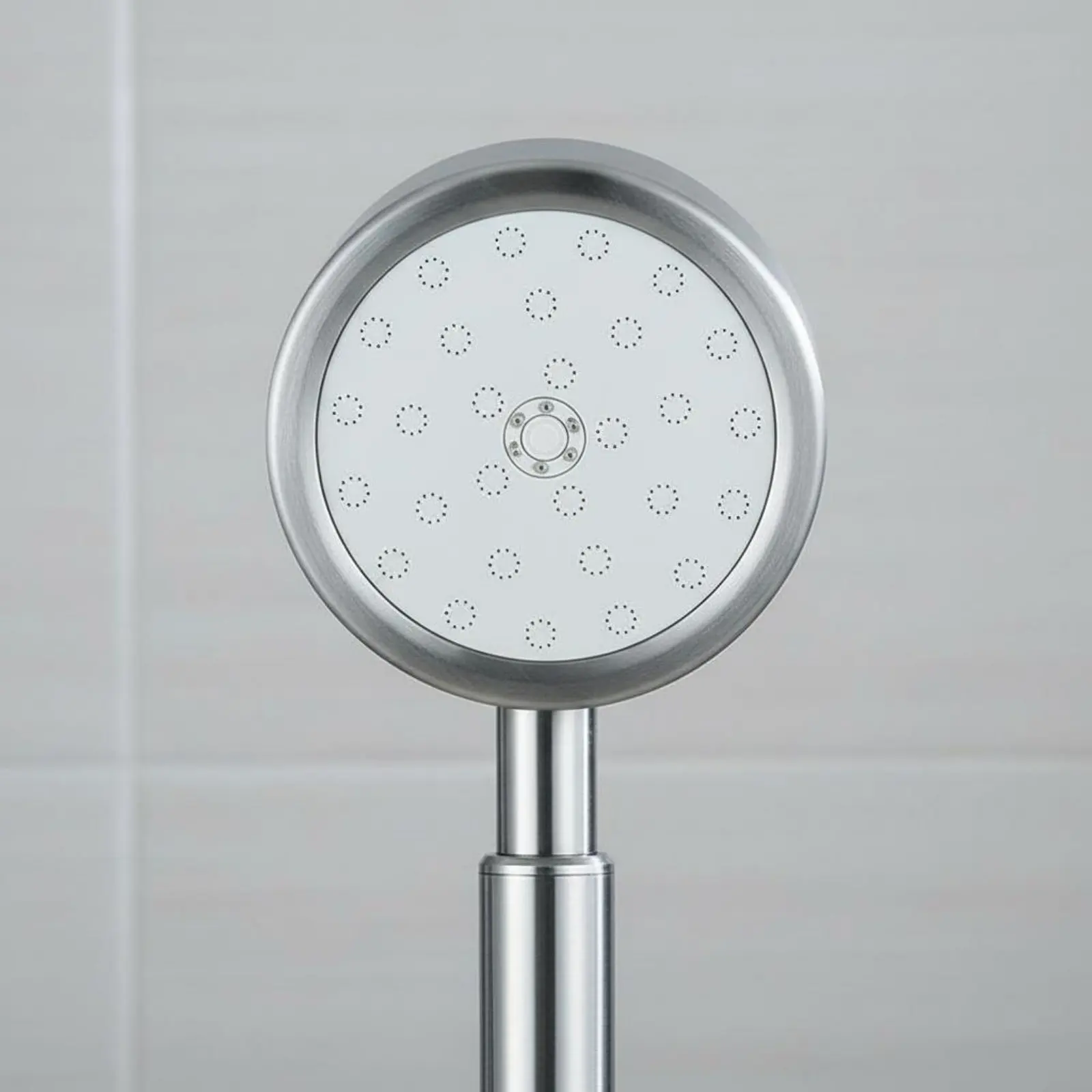 

Handheld Shower Head Single-Key Stop Handheld Shower Head Set Adjustable Angle Easy Installation