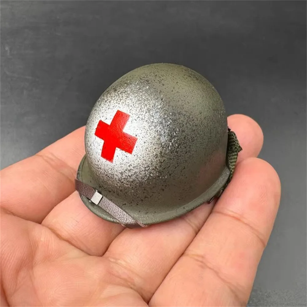

DID A80189 US. Ranger Medic Soldier Wade Toy Model Helmet Backpack Bags Water Bottle Accessories For 12" Doll Figure Collect 1/6