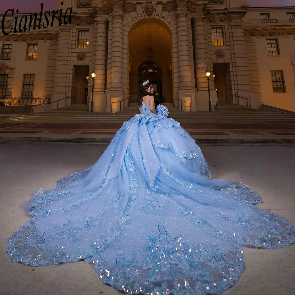 

Light Blue Sleeveless Chapel Train Quinceanera Dresses Ball Gown Appliques Lace Ruffles Sweet 15 Años Mexican Customized