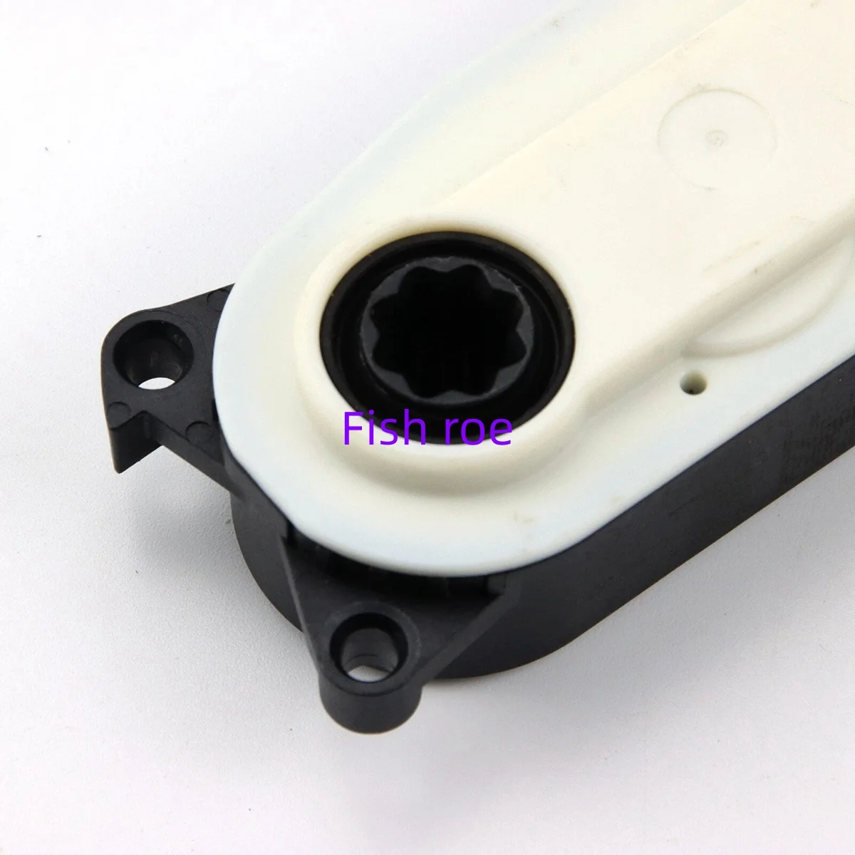 5877R1006 is suitable for J-ee-p Cherokee grille shutter motors from 2016 to 2021