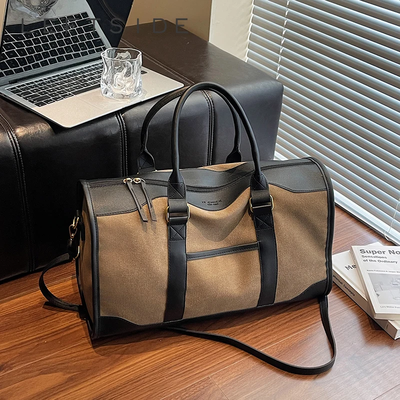 

LEFTSIDE Women Big Travel Shoulder Bag 2025 Winter New Trend Crossbody Bags Luxury Brand Large Capacity Handbags and Purses