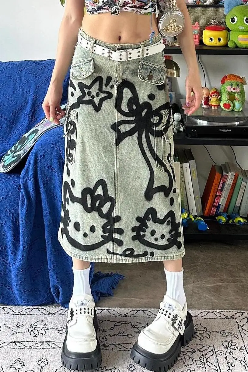 

American Vibe Plus Size Washed Cartoon Graffiti Denim Skirt for Women Loose Fit A Line Midi Skirt Y2K Hot Girl Style Streetwear