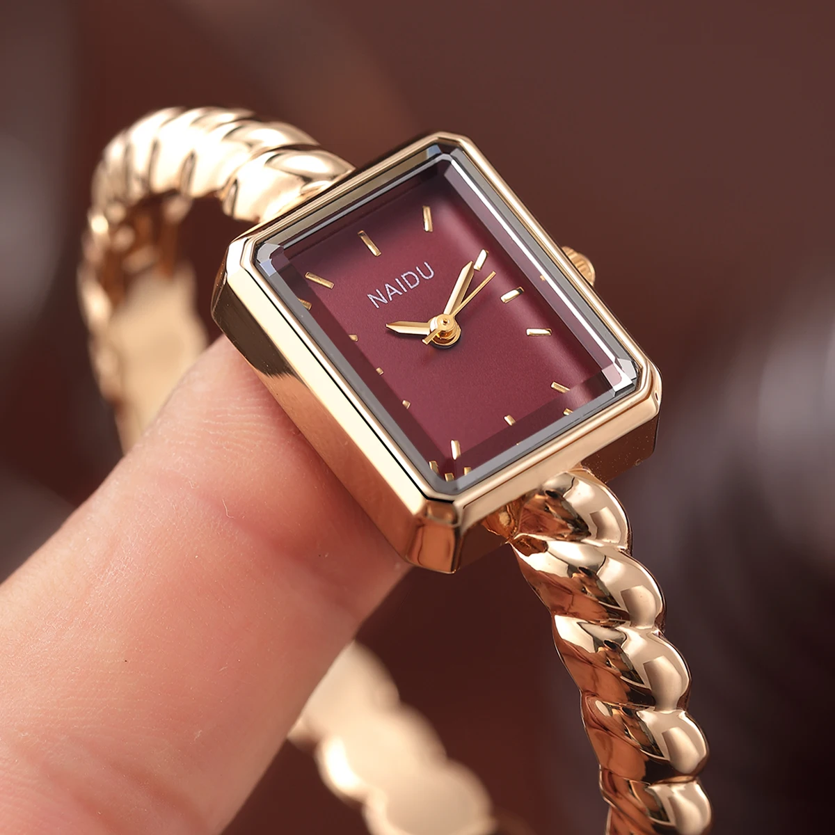レディース高級スクエアダイヤルクォーツ腕時計1個、ゴールドツ - Luxury Watch Square のレビューと価格