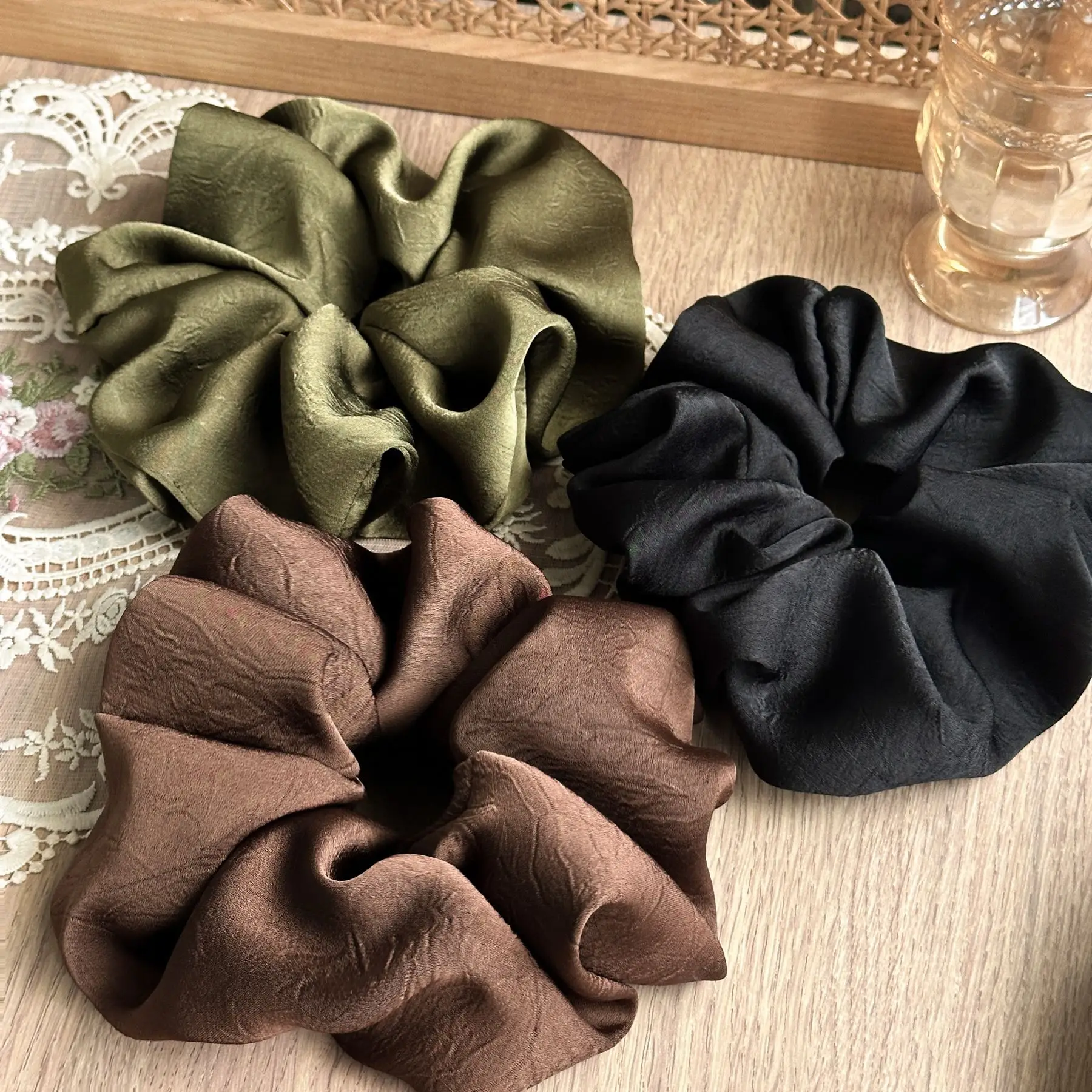 Korean Style Texture Pattern Satin Pleated Hair Band Light Luxury High-end Women's Versatile Scrunchie Stylish Hair Accessory