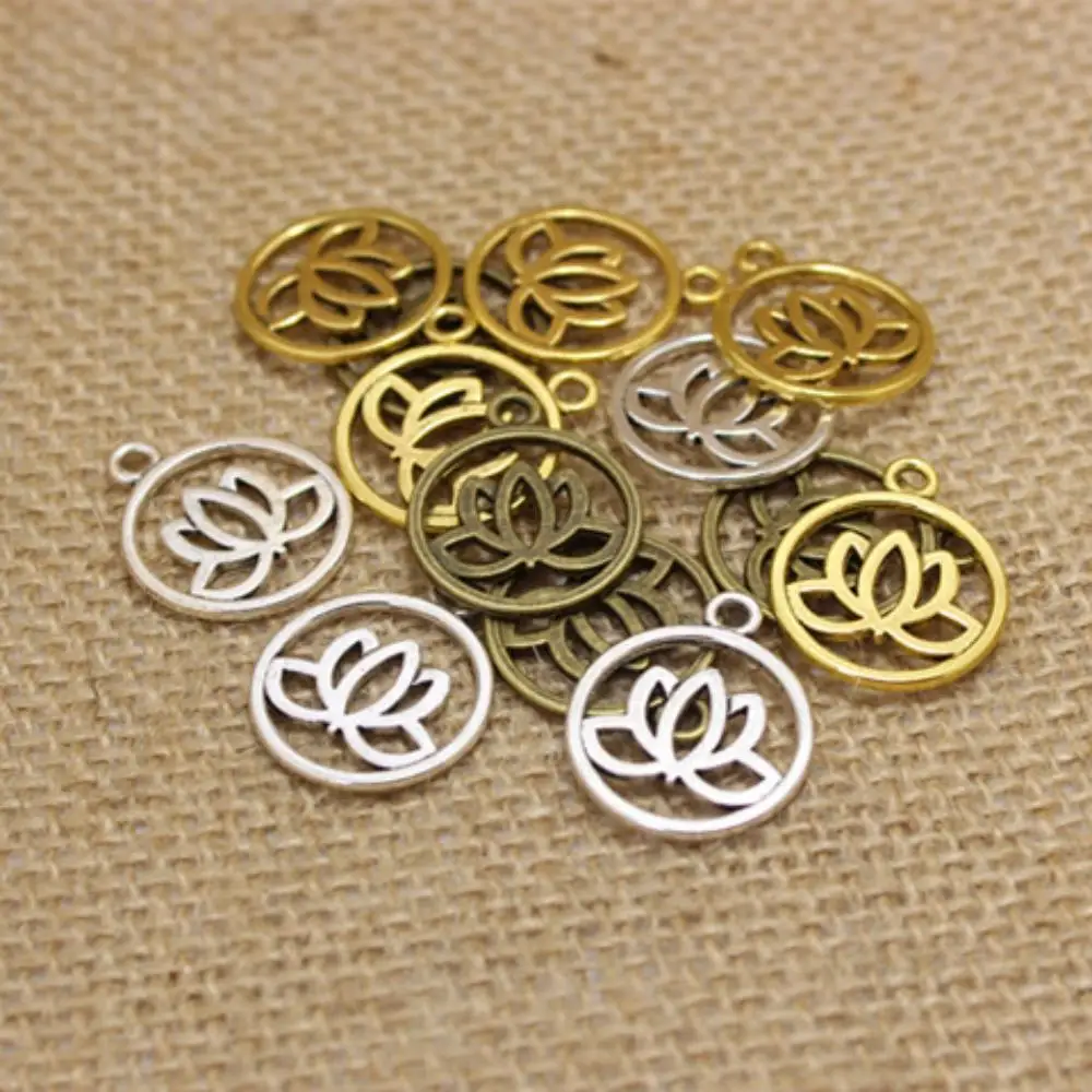 

10PCS DIY Jewelry Accessories Alloy Jewelry Wholesale Round Pendant