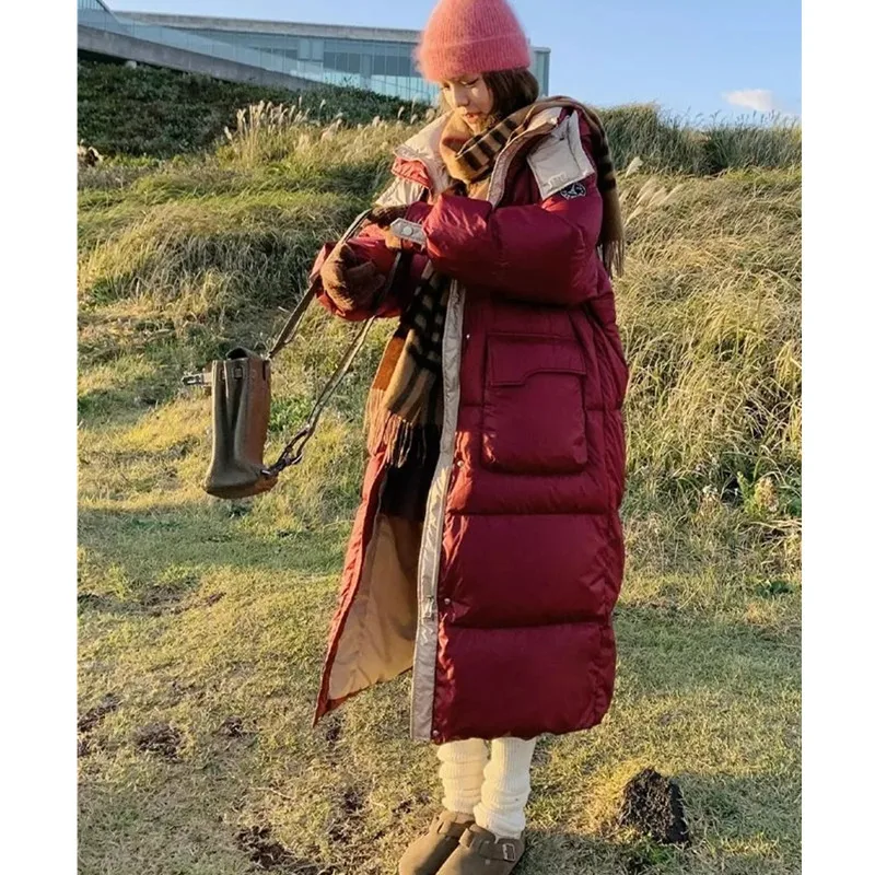 2025 Winter Weiße Ente Unten Jacke frauen Neue Über Knie Lose Dicken Hoodie Puffer Mantel Weibliche Winddicht Schnee Hecht mäntel