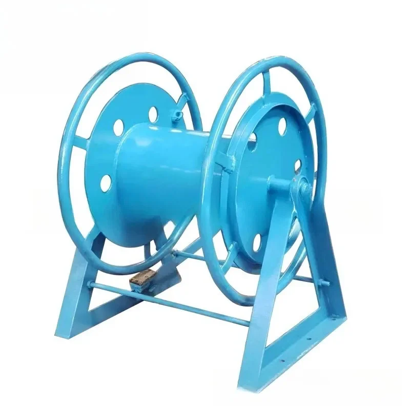 Marine mooring reel, hand cable and other outfitting parts