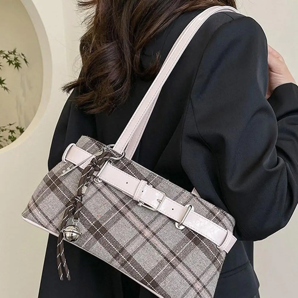 Fashion Checkered Shoulder Bag with Pendant for Women Retro Small Tote Bag Versatile and Casual  Handbags For Commuting Handbag