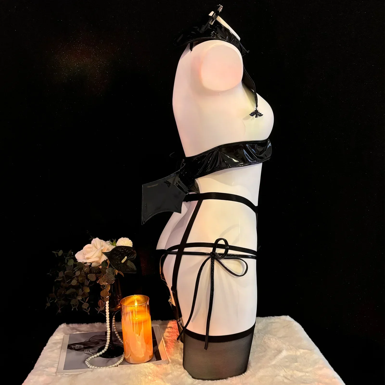 أنيمي لعبة شيطان المملكة الشيطان ليتل قزم الملابس هالوين موحدة مقنعين القرن عباءة ملابس تأثيري حلي