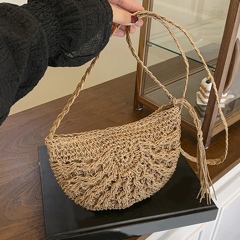 

Handmade Bohemian Style Small Crossbody Shoulder Bag Straw Tassel Pouch Female Travel Beach Phone Purse Vintage Female Handbags