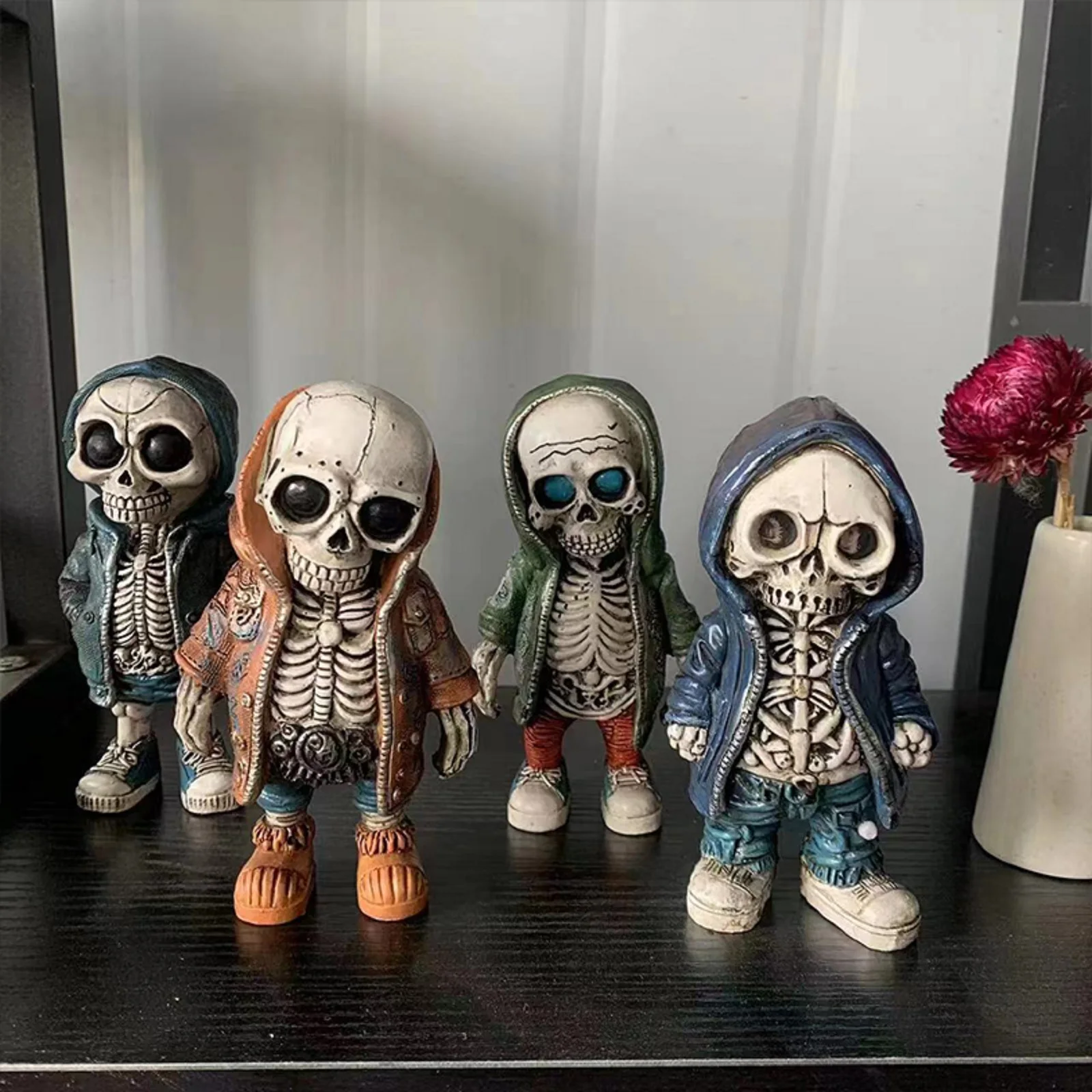 Coole Skelett-Puppenfiguren, Totenkopf-Harz-Statue, Halloween-Party-Dekoration, Wohnaccessoires, Wohnzimmer, Schlafzimmer, Geschenk