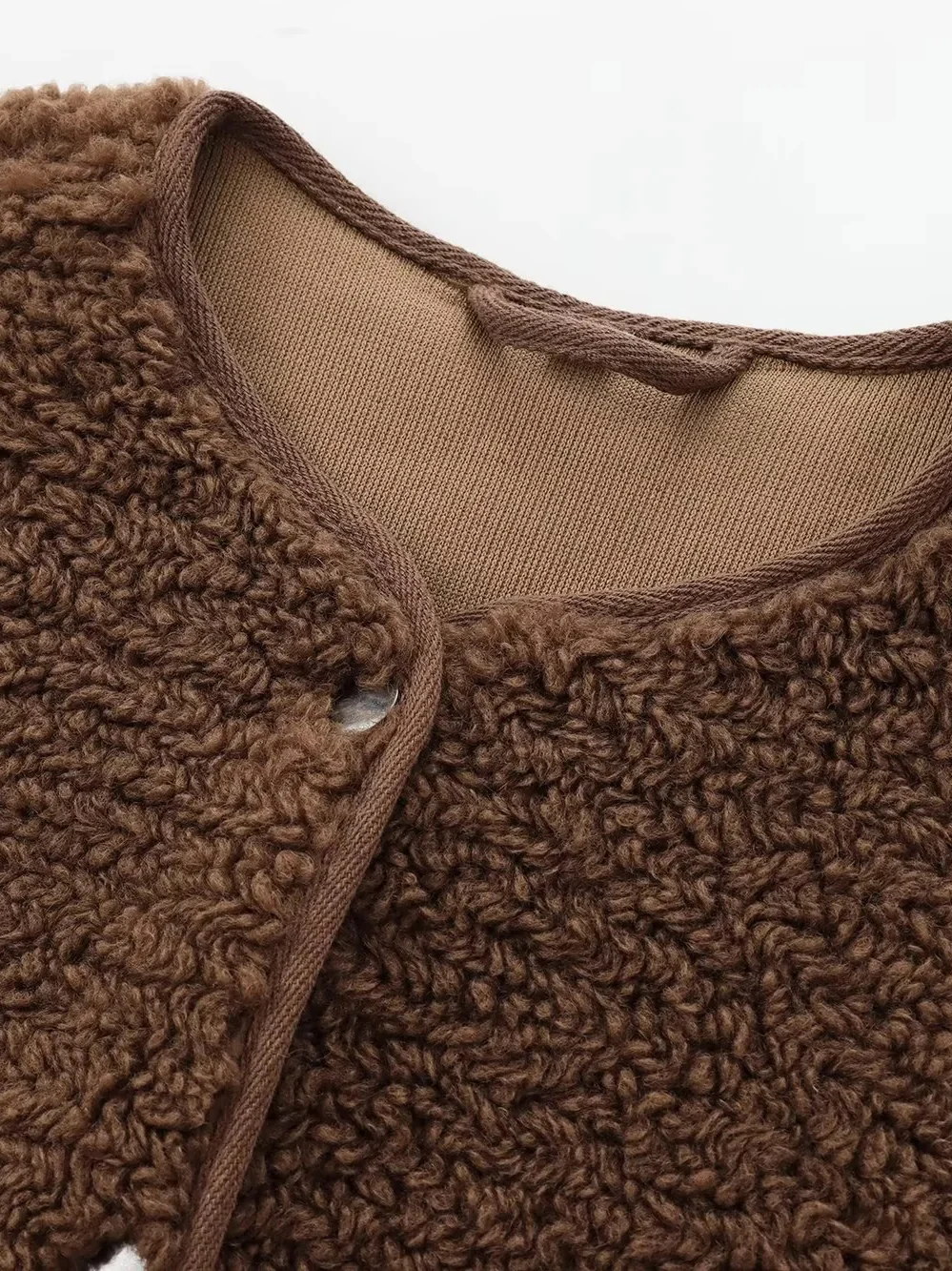 Warm Teddy Fce Jaet Women's Loose round Ne Single Button ort Cardigan Outerwear Versatile Sli European Sle