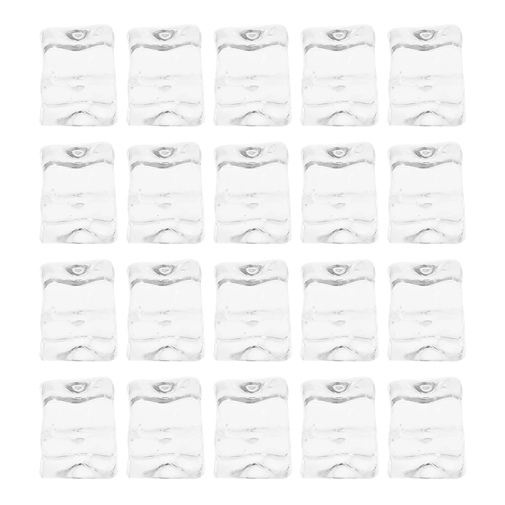 

100pcs Simulated Ice Fake Decorative Cubes Clear Plastic Reusable Freezable Artificial Props Crystal Appearance
