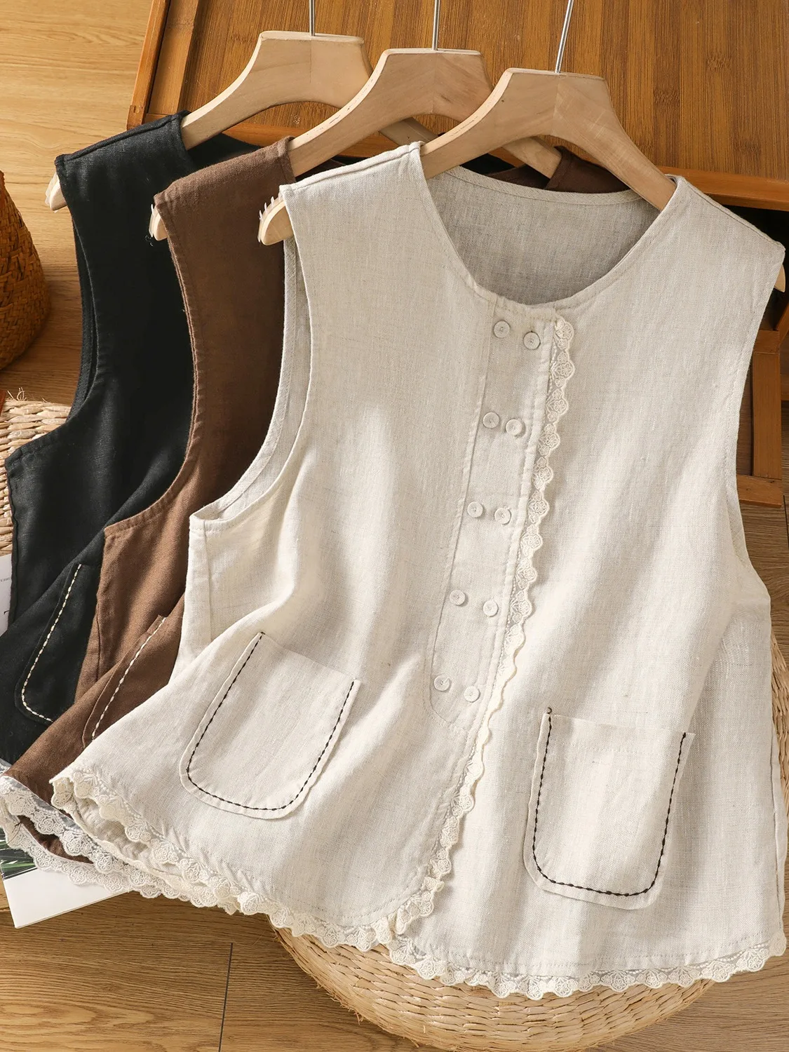 

Японский льняной жилет с вышивкой, женский антивозрастной жилет с деревянными ушками, кружевной открытый кардиган, верхняя одежда, модный топ