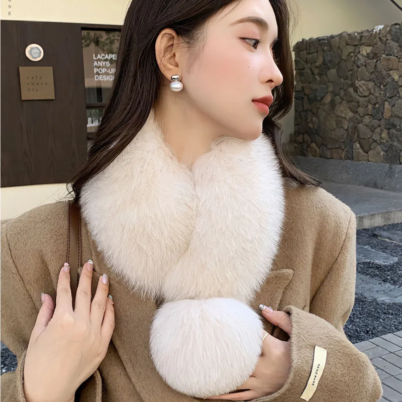 冬暖かいキツネの毛皮のスカーフファッション多用途ショートスタイルビッグボール磁気吸引バックルスカーフ毛皮のような女性の気質マフラー