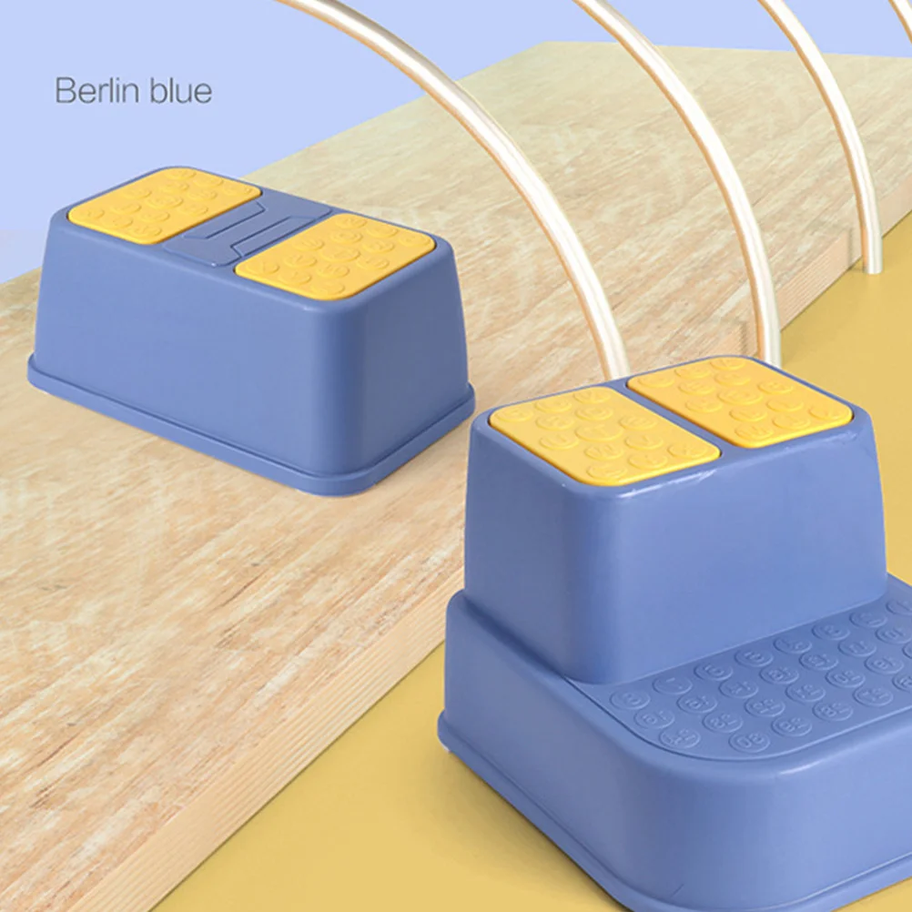 1 قطعة البلاستيك خطوة البراز الأطفال عدم الانزلاق الكرتون مسند القدمين الاطفال مستقرة السلامة التعليمية مسند القدمين للمنزل رياض الأطفال