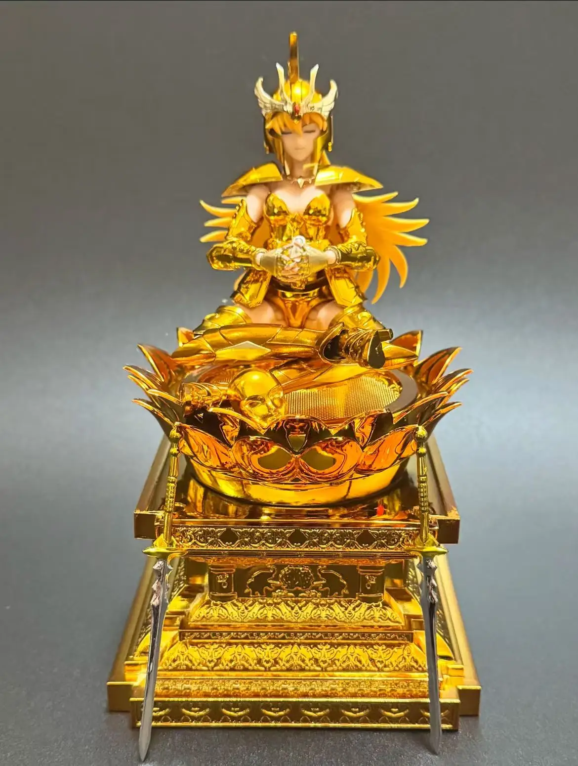 

GT Saint Seiya Миф Ткань Телец Эрика Рак Памела Козерог Андреа Дева Верна Водолей Мами Близнецы Рыбы Овен Святая Фигурка