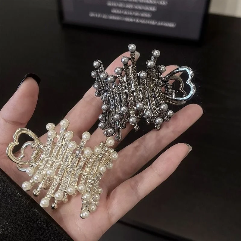 Simulated Pearl High Ponytail Holder Clips Clamps Girl Korean Crystal Claw Clip Fixed Hairpin Hair accessories Headwear