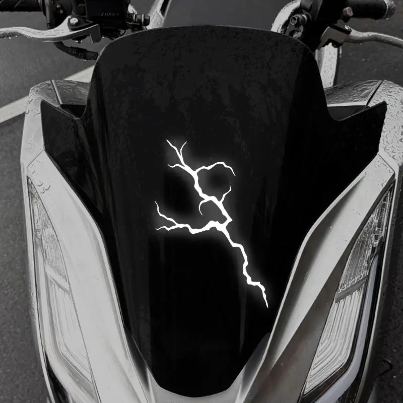 1pc Reflective Lightning Motorcycle Stickers Waterproof Safe Driving for Motorbike Helmet Fuel Tank Scooter Vinyl Decals 2D