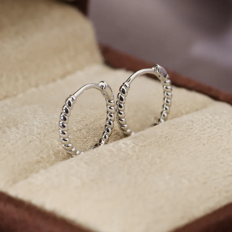 Europe and The United States New Fashion Personality Simple Fried Dough Twists Shaped Summer Versatile Luxury Accessories
