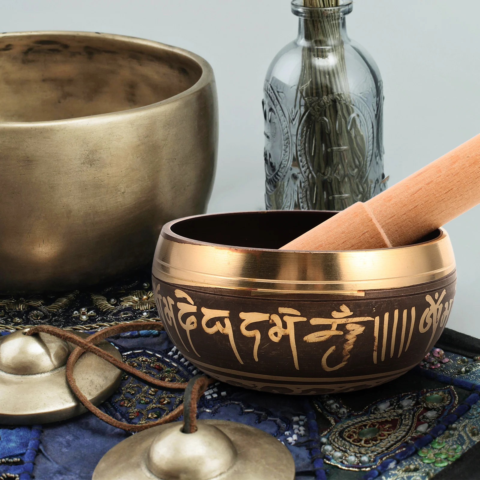 

1Set Tibetan Copper Singing Bowl Handicraft Sound Bowl for Yoga Meditation Spiritual Practice Decorative Buddhism Accessory