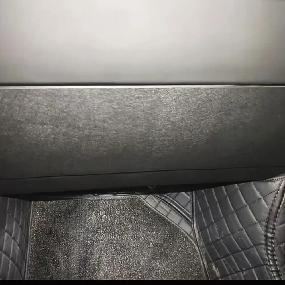 صندوق القفازات ملصق مضاد للركلة لطراز تسلا 3 هايلاند 2024-2026 غطاء ألياف الكربون بولي Leather الجلود اكسسوارات السيارات الداخلية مساعد الطيار #1