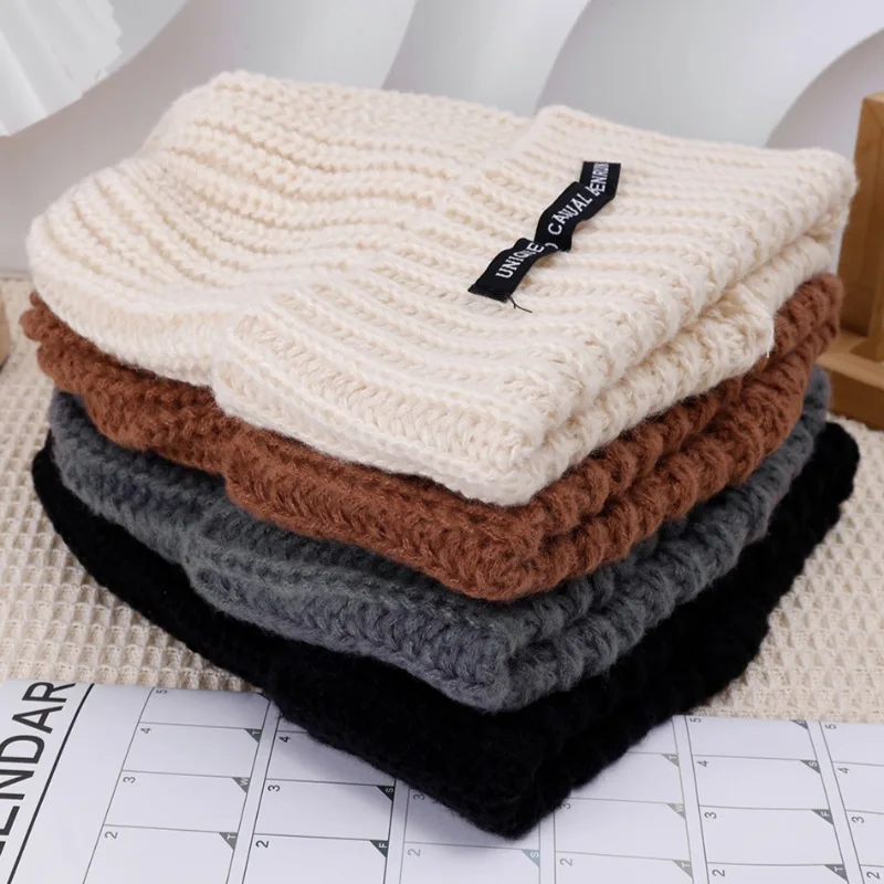 Thickened Knitted Hat Autumn Winter Large Volume Warm Ear Protection Woolen Hats Solid Cap Casual Polyester Skullies Beanies