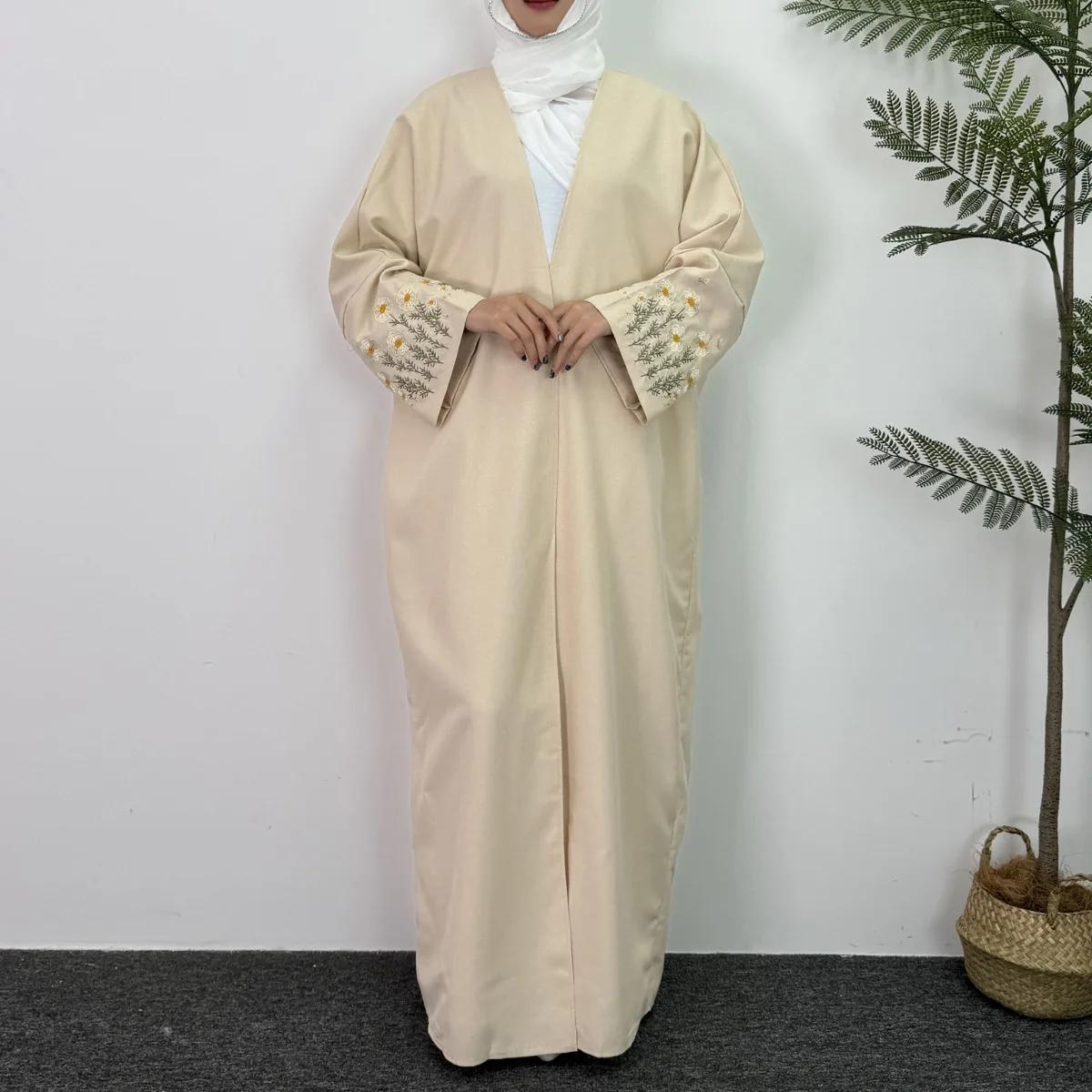 Vorne offen Abaya Stickerei Floral Langarm Maxi Länge muslimische Strickjacke Abayas Out Kaftans Frauen JilbabsDamenbekleidung