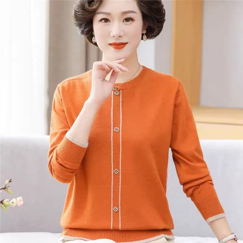 

Autumn Knitted New Women's Spliced pullover Round Neck Button Fashion Solid Color Sweater Bottoming Long-sleeved Top